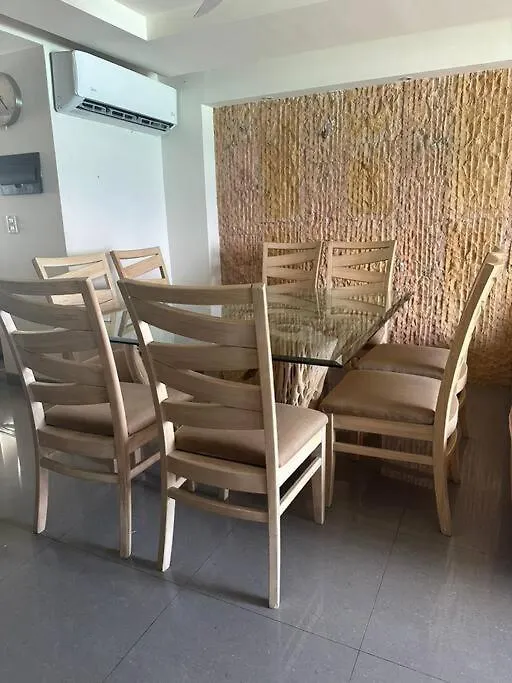 Amazing Beachfront Apartment Cancun 0*,
