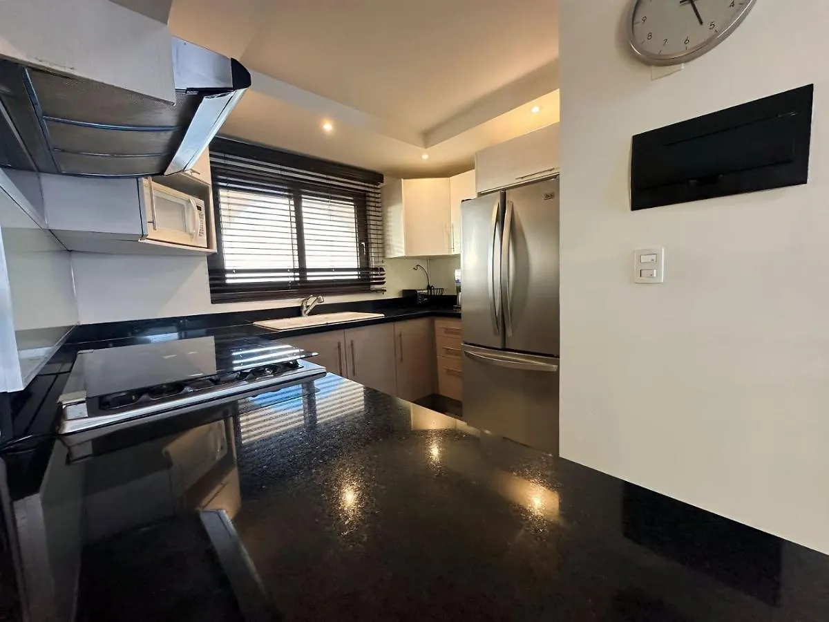 Amazing Beachfront Apartment Cancun